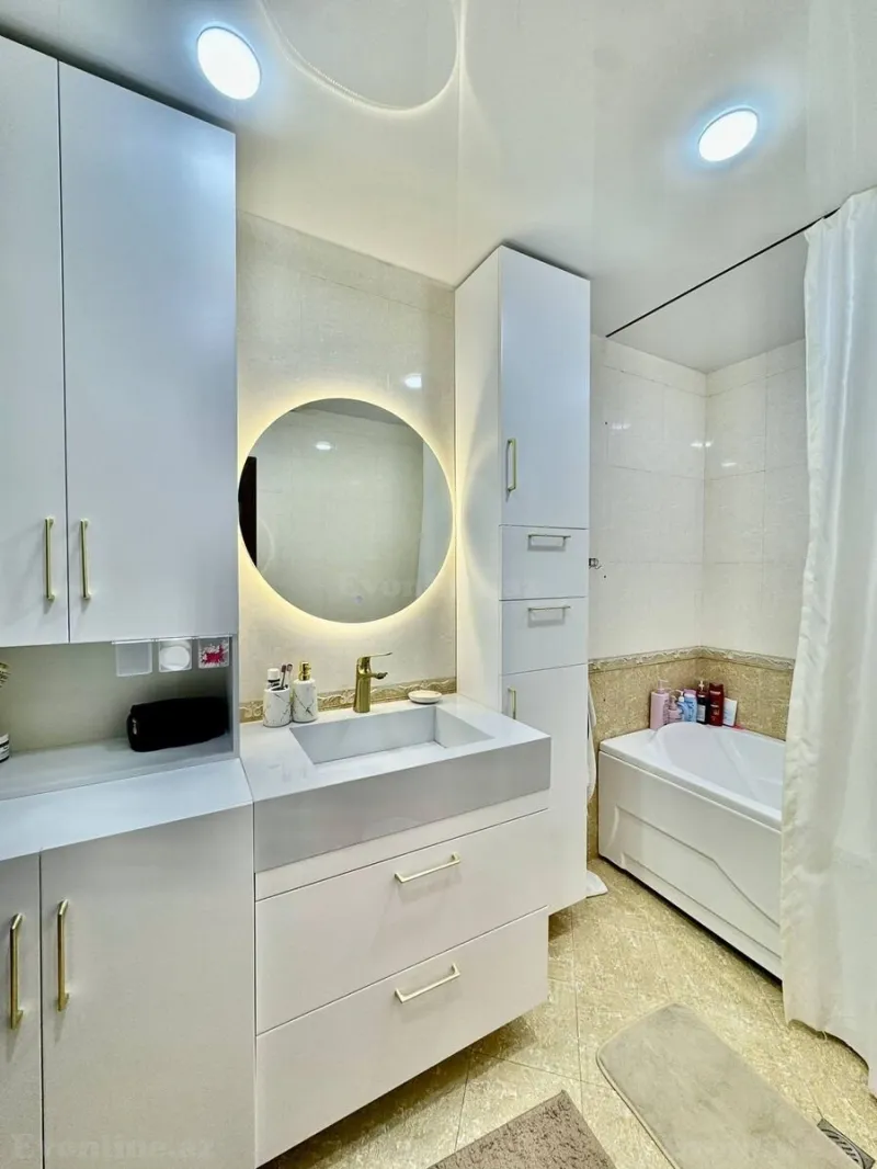 Satılır 2 otaqlı Mənzil Yeni tikili 100 m² Neftçilər m. - şəkil 12