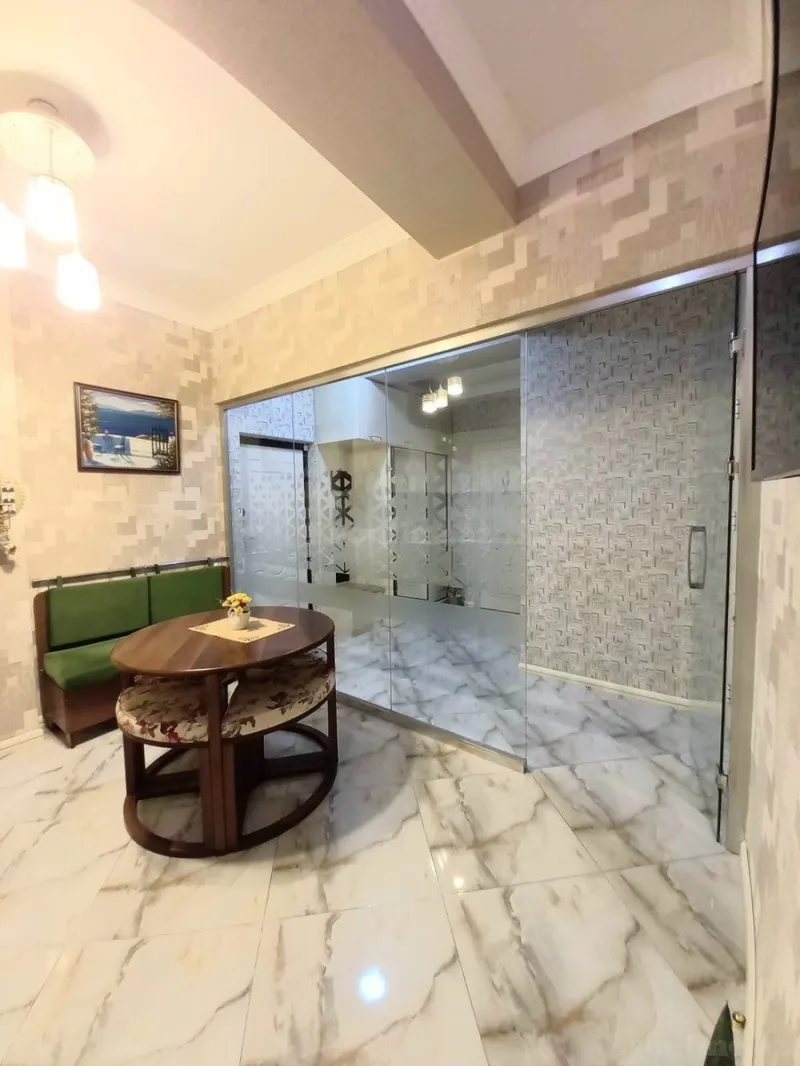 Satılır 2 otaqlı Mənzil Yeni tikili 90 m² Gənclik m. - şəkil 6