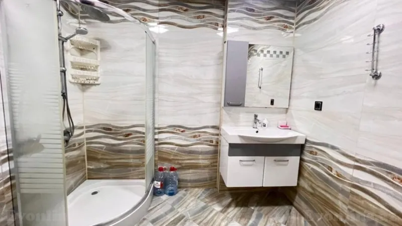 Kirayə verilir 2 otaqlı Mənzil Yeni tikili 67 m² Nəsimi m. - şəkil 9