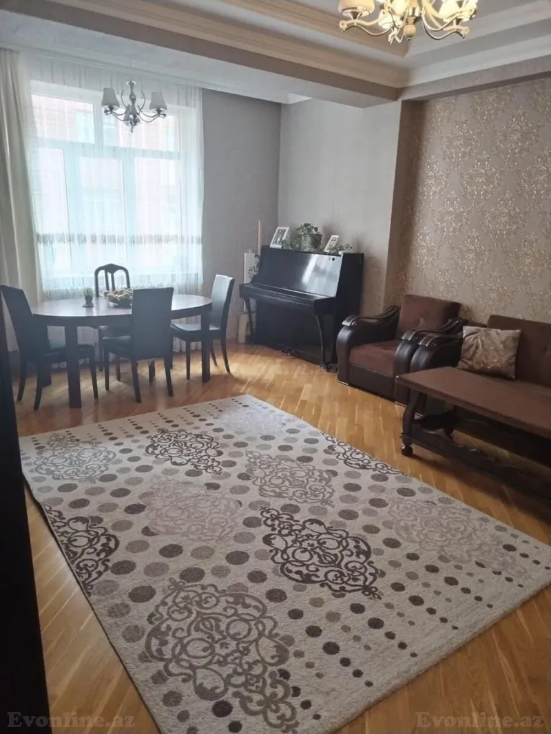 Satılır 4 otaqlı Mənzil Yeni tikili 140 m² Yeni Yasamal