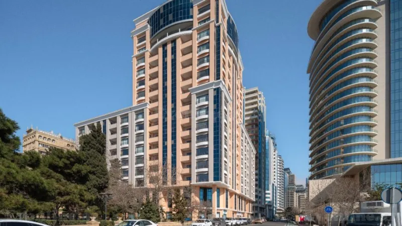 Kirayə verilir Ofis 600 m² Sahil m.