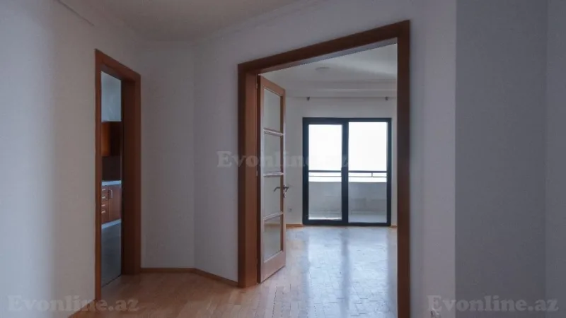 Kirayə verilir Ofis 600 m² Sahil m. - şəkil 4