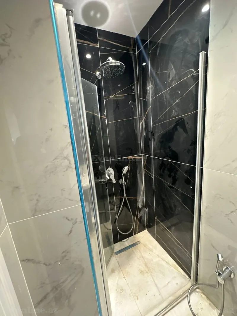 Satılır 2 otaqlı Mənzil Yeni tikili 40.5 m² Elmlər Akademiyası m. - şəkil 10