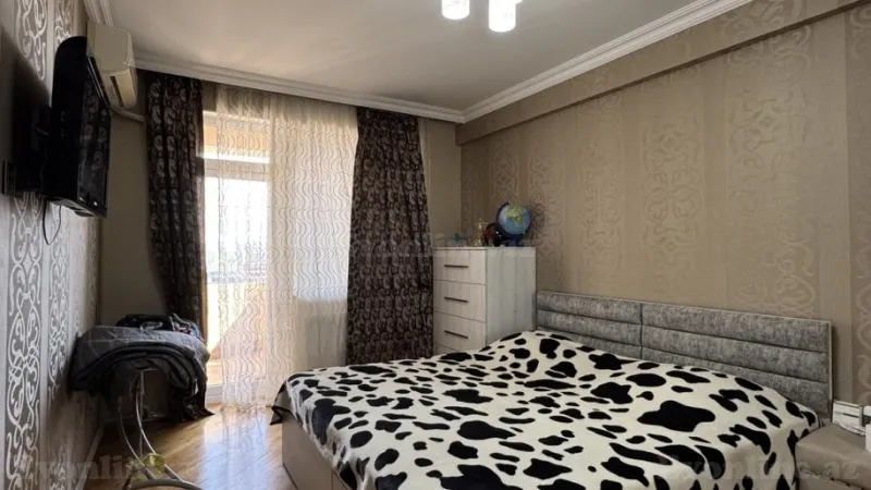 Satılır 3 otaqlı Mənzil Yeni tikili 130 m² Nəriman Nərimanov m. - şəkil 5