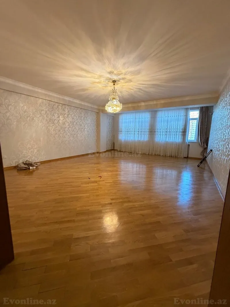 Kirayə verilir 4 otaqlı Mənzil Yeni tikili 216 m² 9-cu mikrorayon - şəkil 5