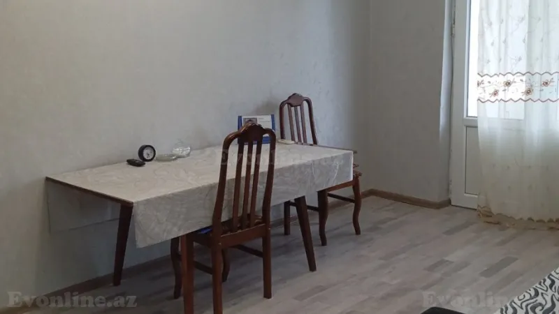 Satılır 2 otaqlı Mənzil Köhnə tikili 40 m² Yasamal