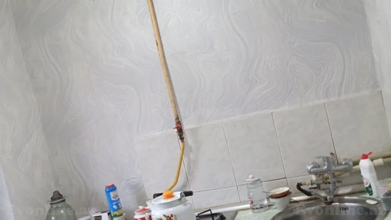 Satılır 2 otaqlı Mənzil Köhnə tikili 40 m² Yasamal - şəkil 3