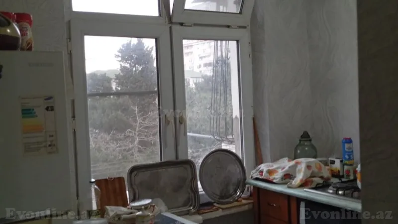 Satılır 2 otaqlı Mənzil Köhnə tikili 40 m² Yasamal - şəkil 4