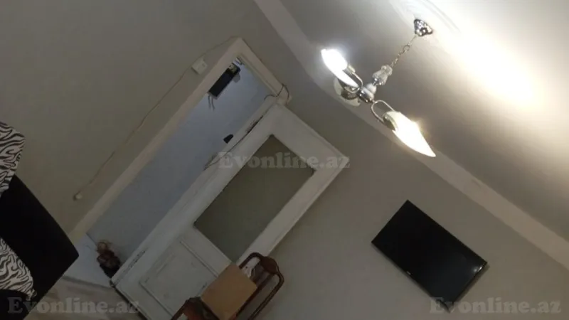 Satılır 2 otaqlı Mənzil Köhnə tikili 40 m² Yasamal - şəkil 7