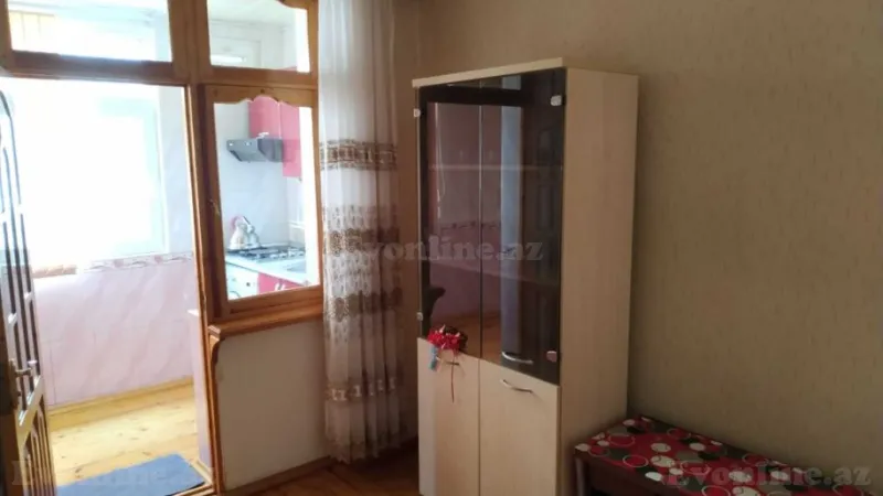 Kirayə verilir 3 otaqlı Mənzil Köhnə tikili 65 m² Nəriman Nərimanov m. - şəkil 2