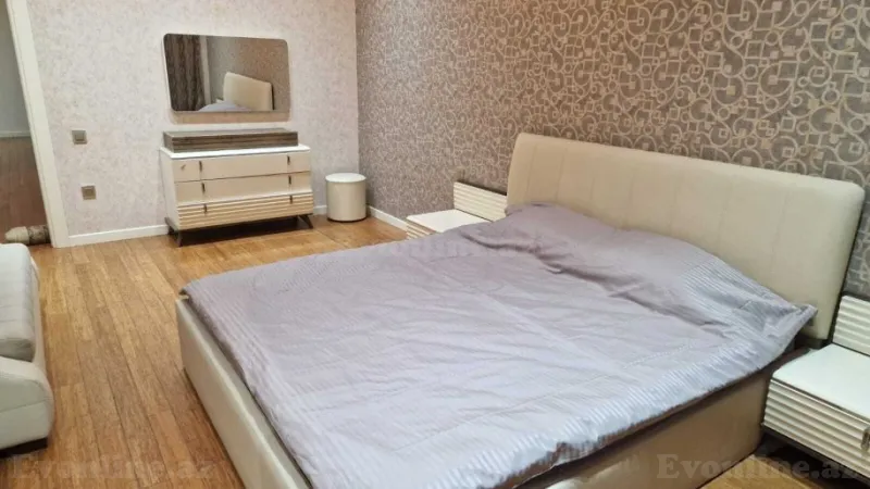 Kirayə verilir 4 otaqlı Mənzil Yeni tikili 185 m² 28 May m. - şəkil 18