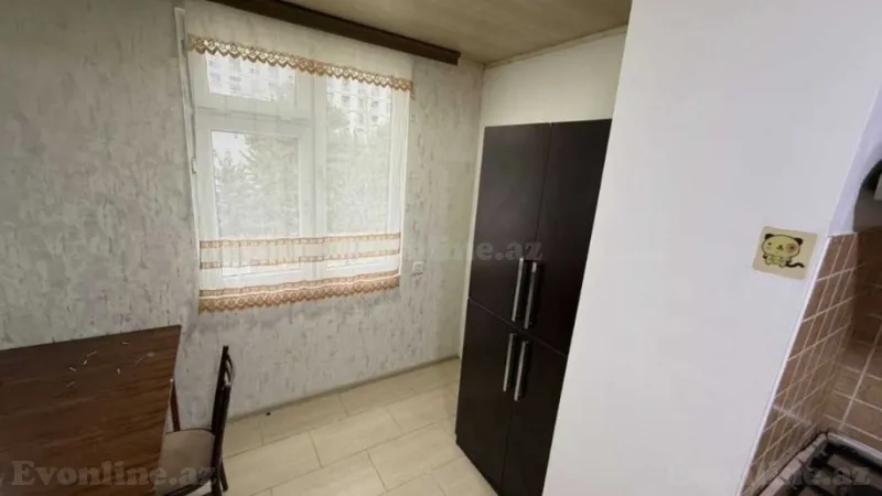 Kirayə verilir 3 otaqlı Mənzil Köhnə tikili 70 m² İnşaatçılar m. - şəkil 7