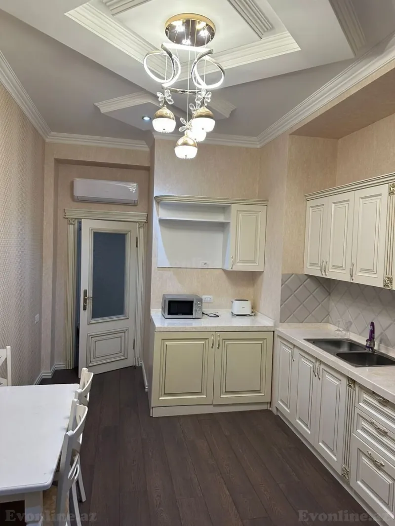 Kirayə verilir 3 otaqlı Mənzil Yeni tikili 140 m² Xətai r. - şəkil 15