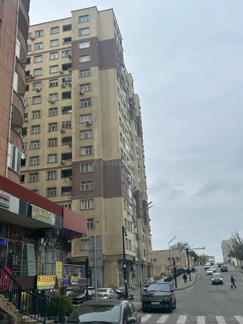 Satılır 3 otaqlı Mənzil Yeni tikili 133 m² Yasamal - şəkil 9