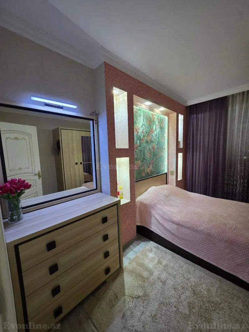 Satılır 4 otaqlı Mənzil Köhnə tikili 115 m² Binəqədi r. - şəkil 8