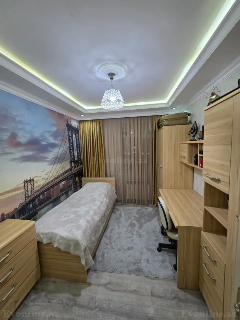 Satılır 4 otaqlı Mənzil Köhnə tikili 115 m² Binəqədi r. - şəkil 13