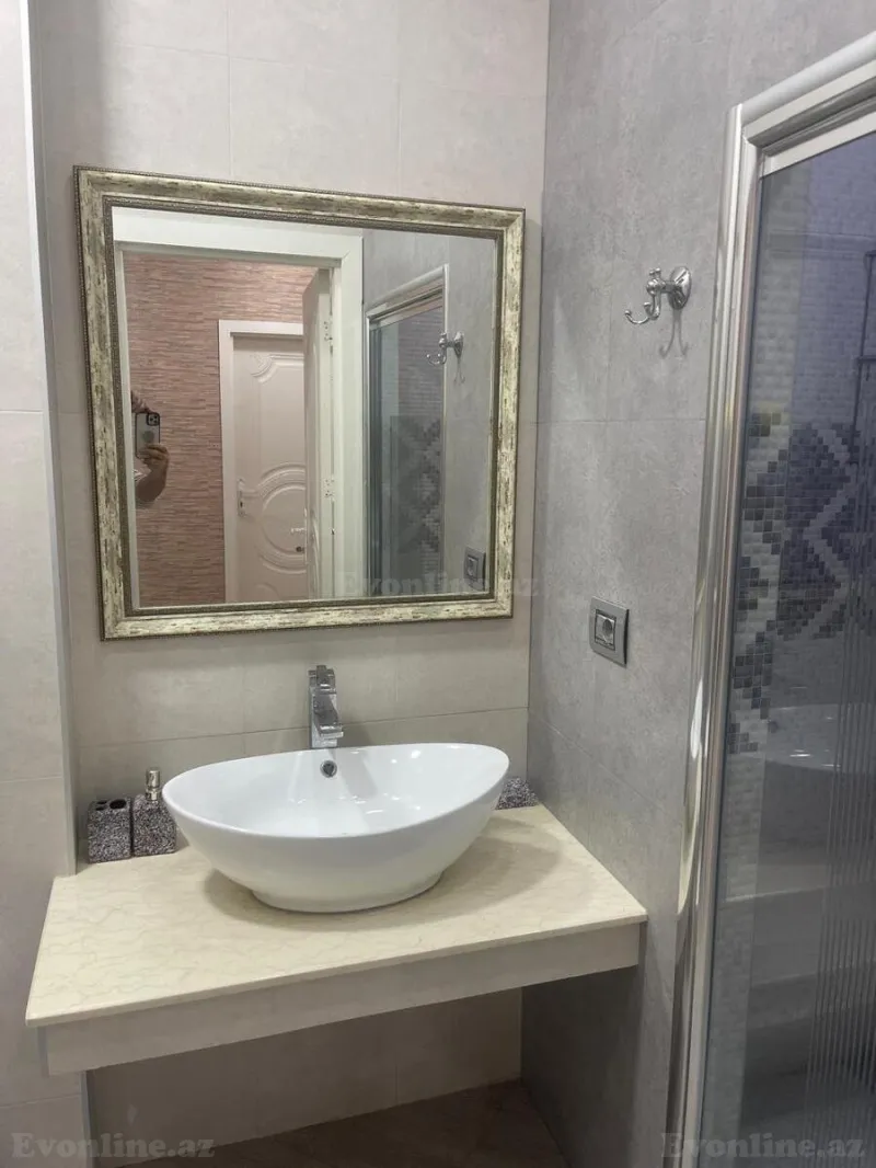 Satılır 3 otaqlı Mənzil Yeni tikili 120 m² Neftçilər m. - şəkil 20