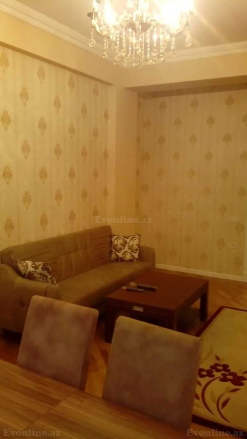 Kirayə verilir 2 otaqlı Mənzil Yeni tikili 100 m² Xətai m.