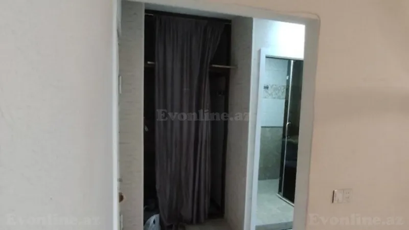 Kirayə verilir 2 otaqlı Mənzil Köhnə tikili 40 m² Neftçilər m. - şəkil 7