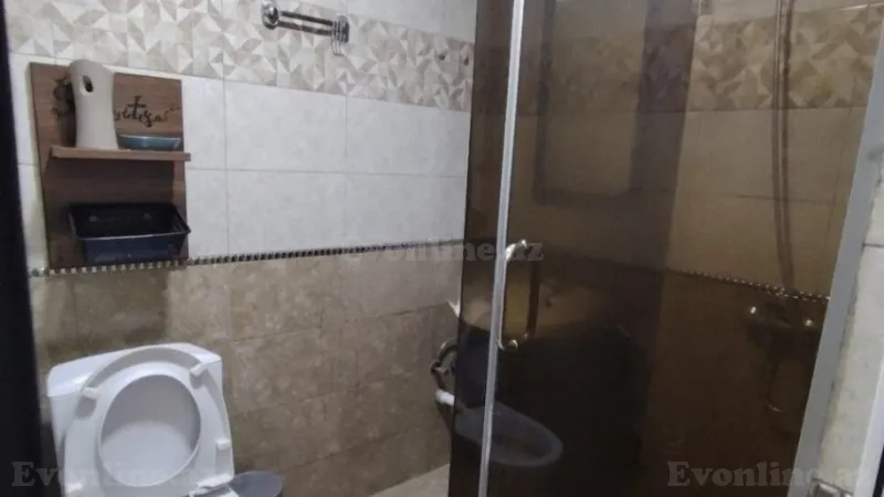 Kirayə verilir 2 otaqlı Mənzil Köhnə tikili 40 m² Neftçilər m. - şəkil 9