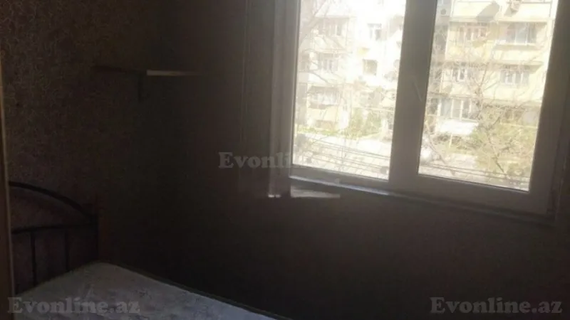 Kirayə verilir 2 otaqlı Mənzil Köhnə tikili 40 m² Neftçilər m. - şəkil 10