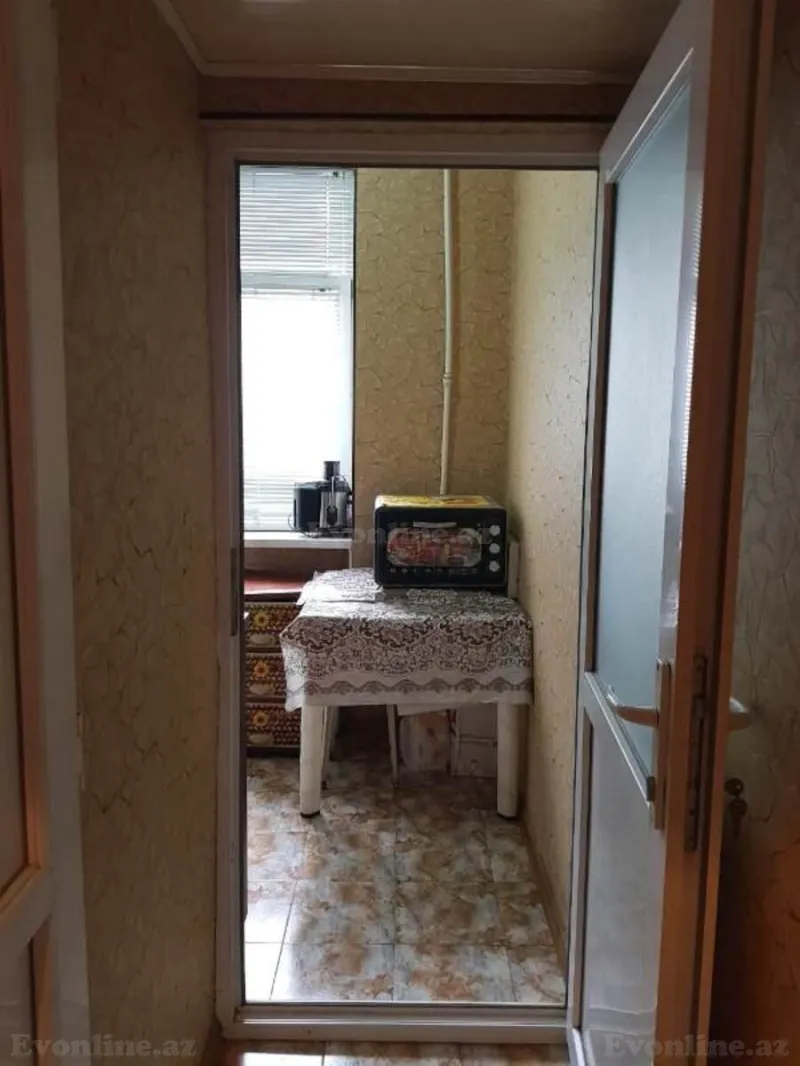 Satılır 3 otaqlı Mənzil Köhnə tikili 64 m² 28 May m. - şəkil 14
