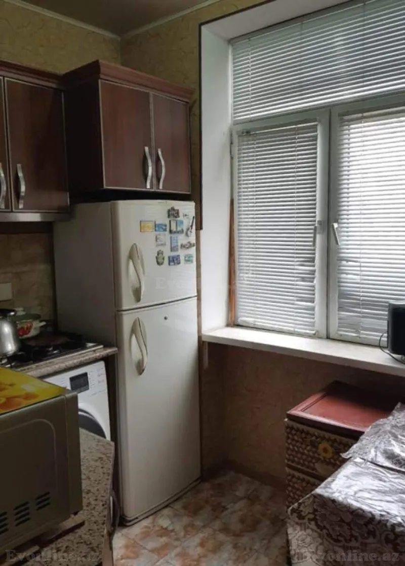 Satılır 3 otaqlı Mənzil Köhnə tikili 64 m² 28 May m. - şəkil 16