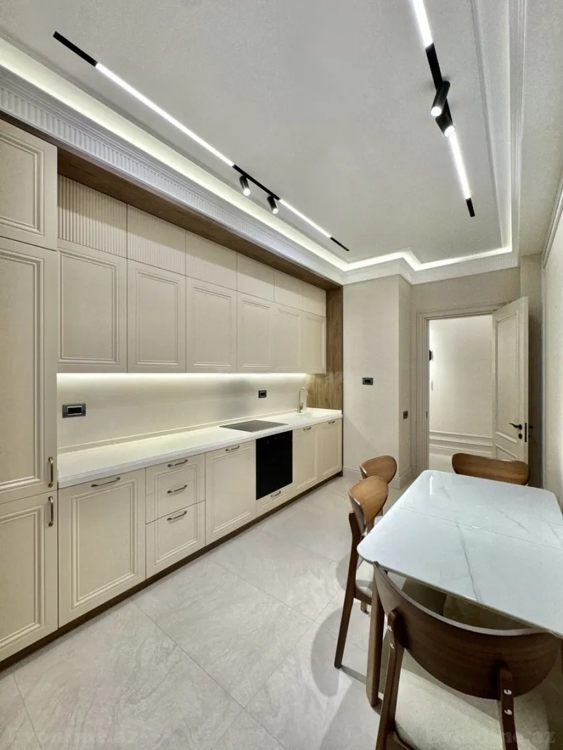 Satılır 3 otaqlı Mənzil Yeni tikili 120 m² Elmlər Akademiyası m. - şəkil 5