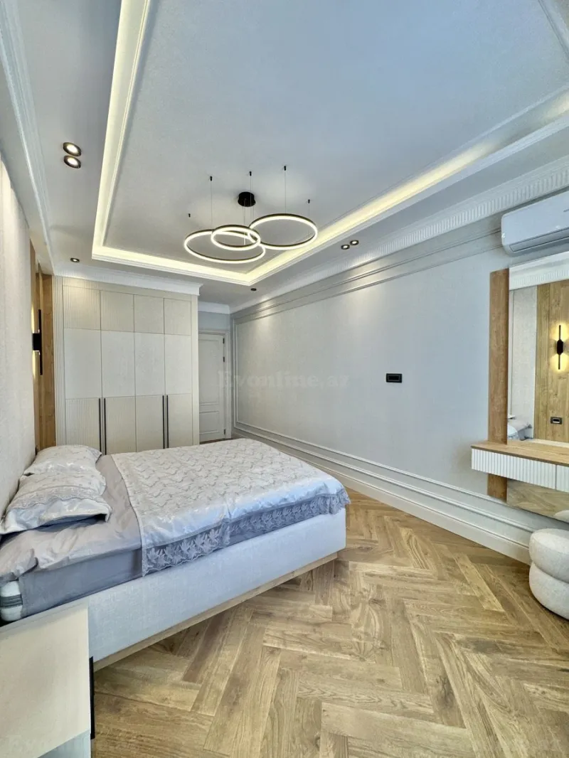 Satılır 3 otaqlı Mənzil Yeni tikili 120 m² Elmlər Akademiyası m. - şəkil 9