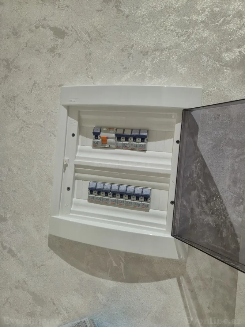 Satılır 3 otaqlı Mənzil Yeni tikili 100 m² Elmlər Akademiyası m. - şəkil 22