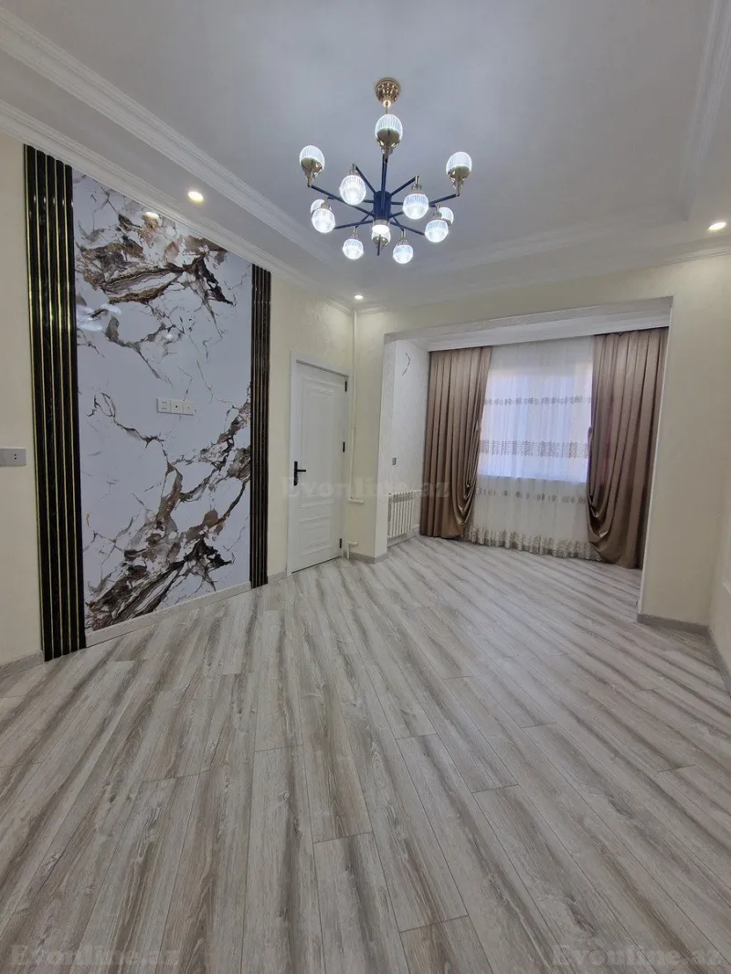 Satılır 2 otaqlı Mənzil Köhnə tikili 45 m² 1-ci mikrorayon - şəkil 2