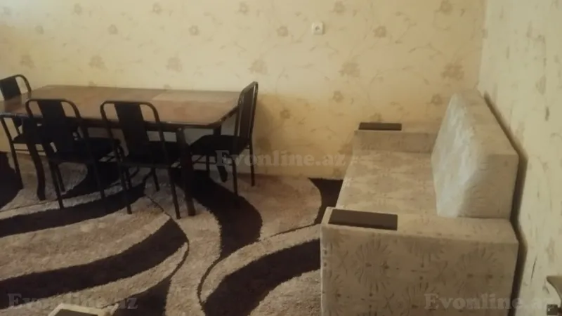 Kirayə verilir 3 otaqlı Mənzil Köhnə tikili 76 m² Əhmədli