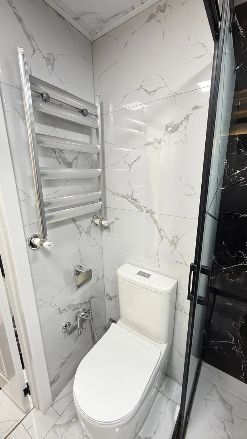 Satılır 3 otaqlı Mənzil Köhnə tikili 75 m² Gənclik m. - şəkil 24