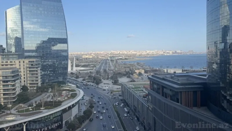 Satılır 3 otaqlı Mənzil Yeni tikili 153 m² 28 May m.