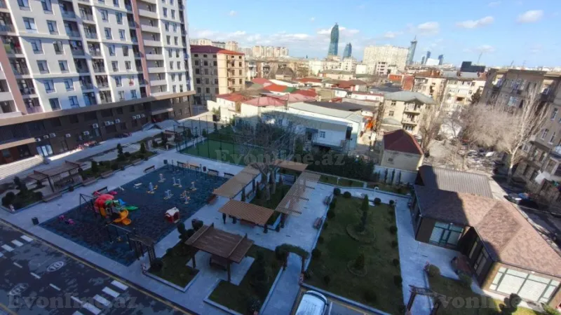 Satılır 3 otaqlı Mənzil Köhnə tikili 134 m² Nərimanov r. - şəkil 14
