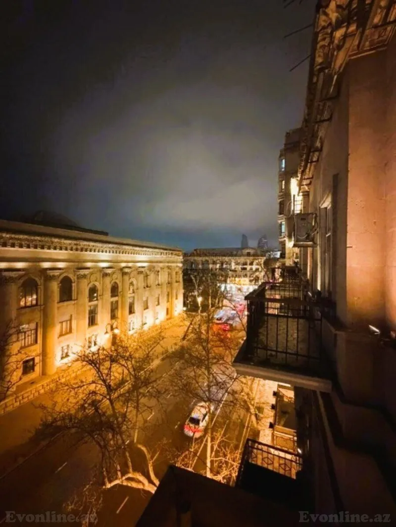 Satılır 3 otaqlı Mənzil Köhnə tikili 80 m² Sahil m. - şəkil 3