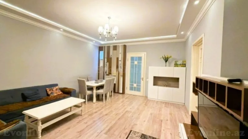 Satılır 3 otaqlı Mənzil Köhnə tikili 80 m² Sahil m. - şəkil 8