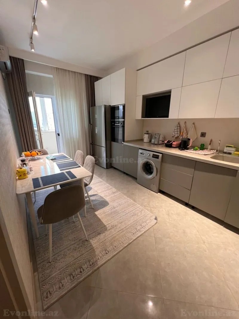 Satılır 4 otaqlı Mənzil Yeni tikili 195 m² Elmlər Akademiyası m. - şəkil 11