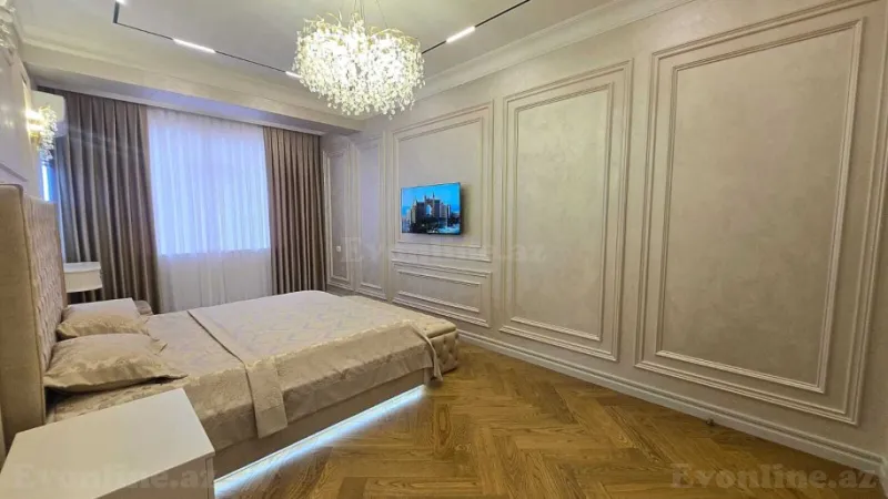 Satılır 4 otaqlı Mənzil Yeni tikili 170 m² 4-cü mikrorayon - şəkil 2