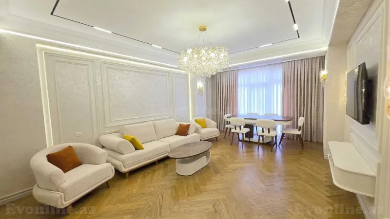 Satılır 4 otaqlı Mənzil Yeni tikili 170 m² 4-cü mikrorayon - şəkil 5