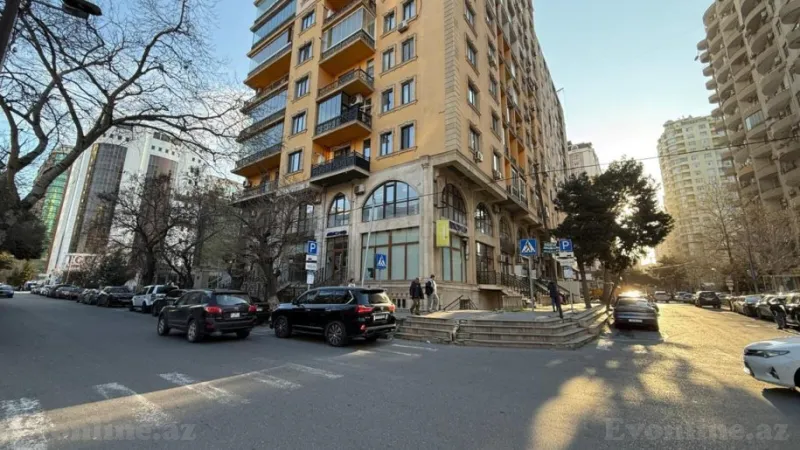 Kirayə verilir Obyekt 161 m² Nəsimi r. - şəkil 24