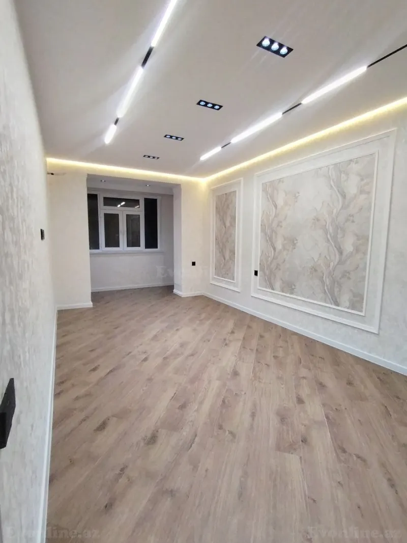Satılır 3 otaqlı Mənzil Köhnə tikili 85 m² Sumqayıt