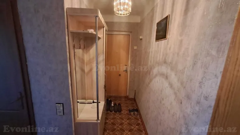 Satılır 2 otaqlı Mənzil Köhnə tikili 50 m² Neftçilər m. - şəkil 2