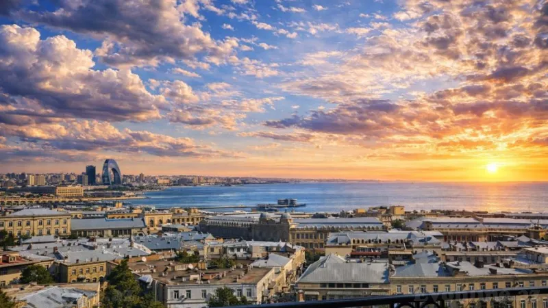 Satılır 5 otaqlı Mənzil Yeni tikili 210 m² İçərişəhər m. - şəkil 4