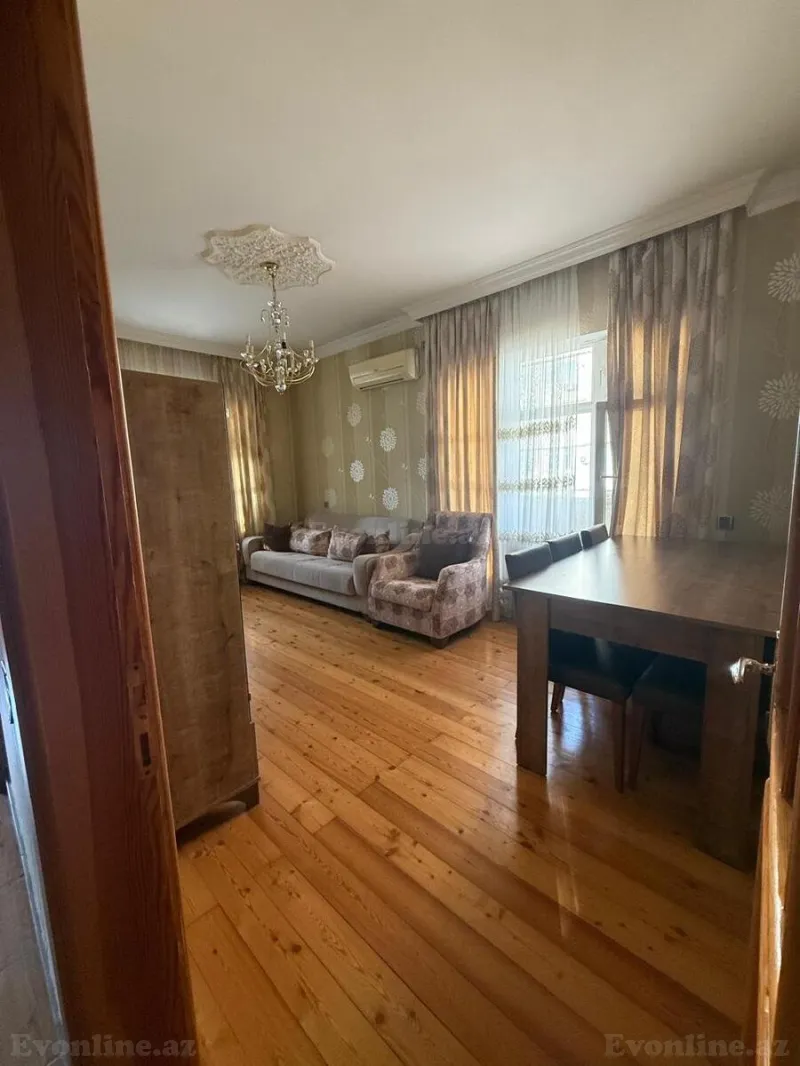 Satılır 4 otaqlı Mənzil Köhnə tikili 100 m² Həzi Aslanov m. - şəkil 3