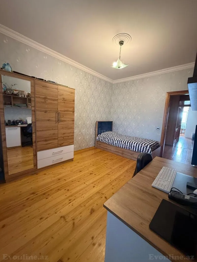 Satılır 4 otaqlı Mənzil Köhnə tikili 100 m² Həzi Aslanov m. - şəkil 10