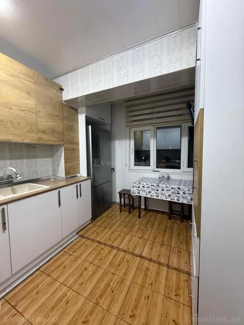 Satılır 4 otaqlı Mənzil Köhnə tikili 100 m² Həzi Aslanov m. - şəkil 15