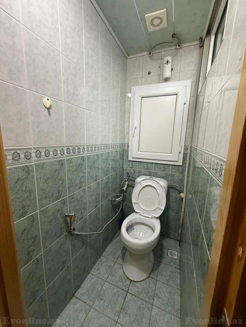 Satılır 4 otaqlı Mənzil Köhnə tikili 100 m² Həzi Aslanov m. - şəkil 19