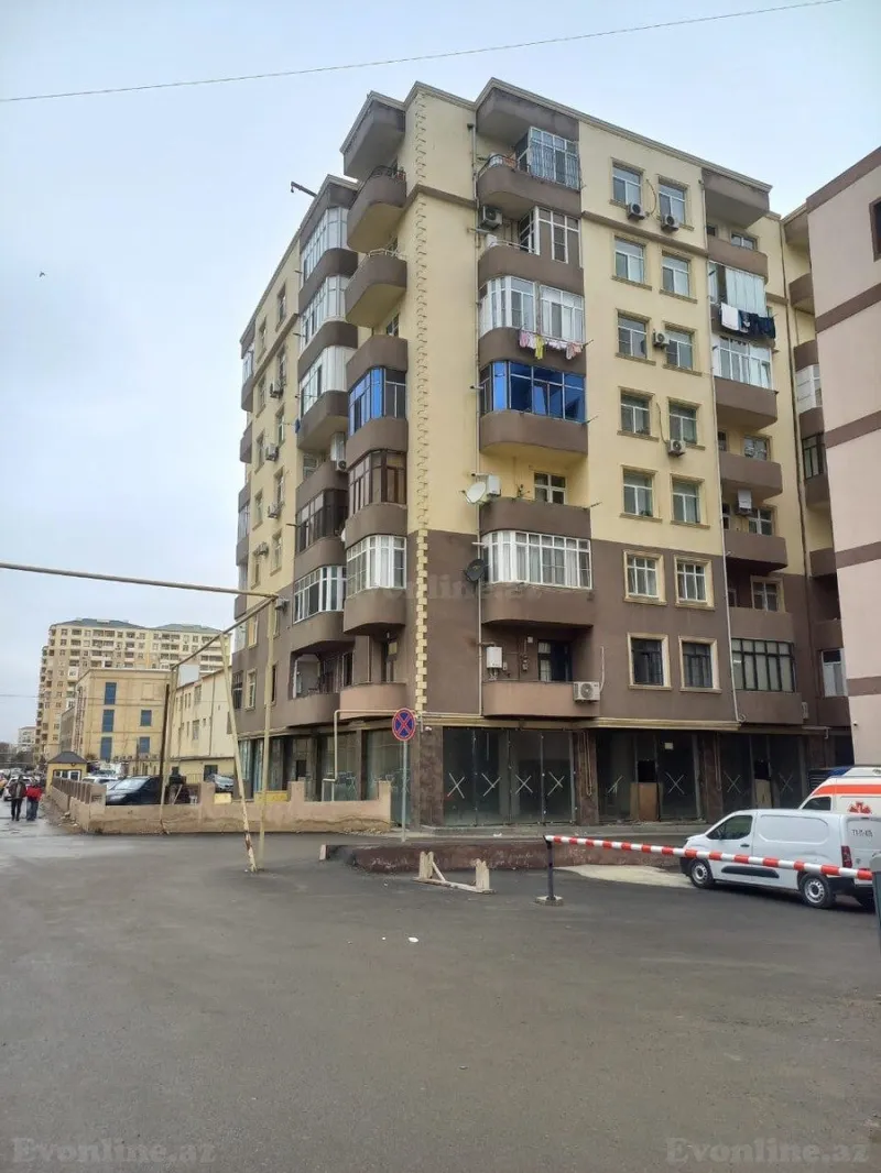 3 otaqlı Mənzil 105 m² Sumqayıt Kirayə verilir