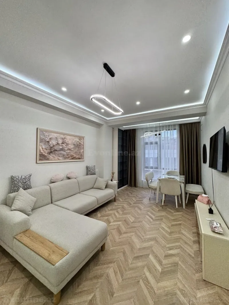 Satılır 2 otaqlı Mənzil Yeni tikili 67 m² Azadlıq prospekti m. - şəkil 3